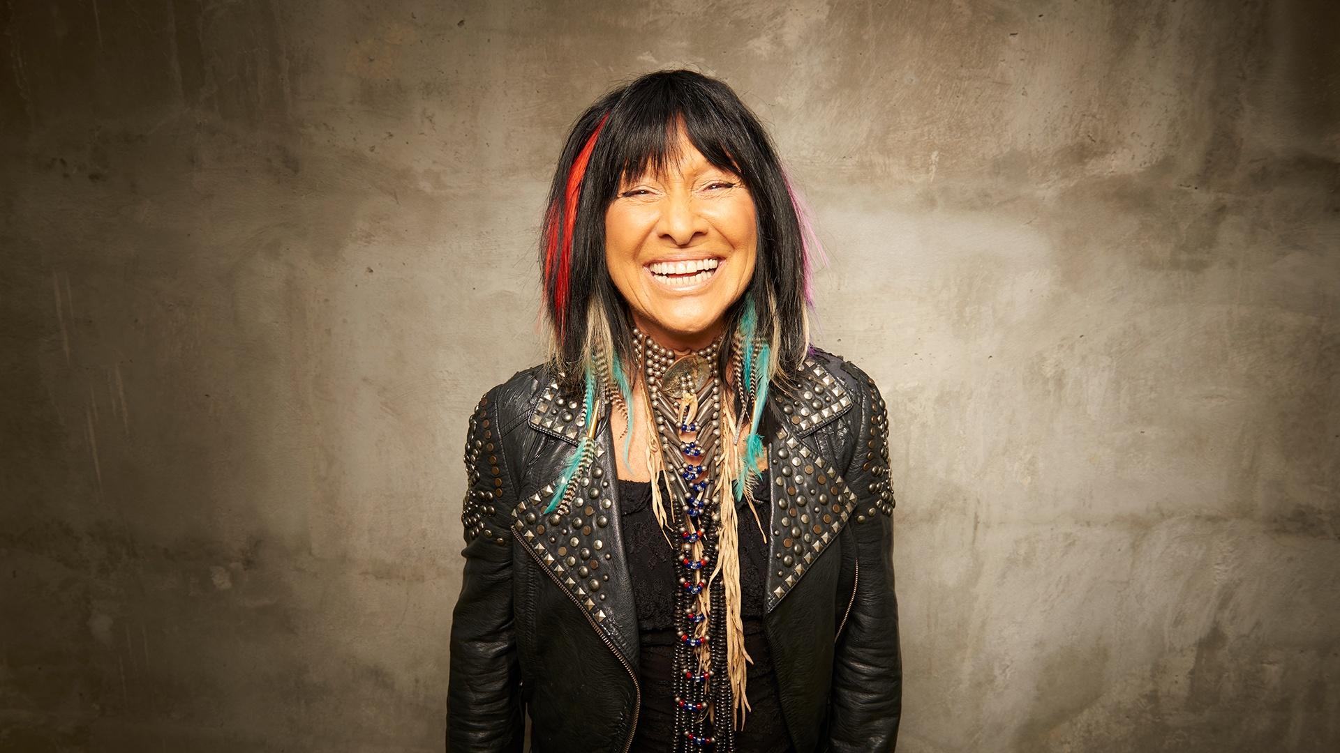 21-intriguing-facts-about-buffy-sainte-marie