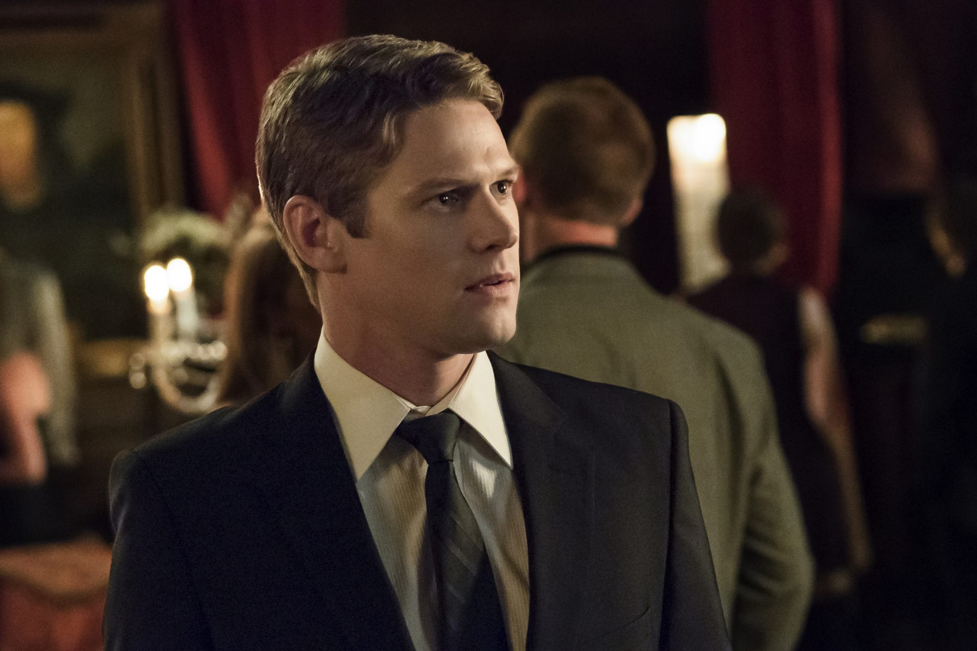 21-intriguing-facts-about-zach-roerig