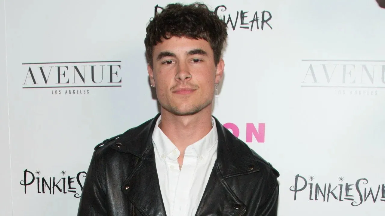 23-captivating-facts-about-kian-lawley