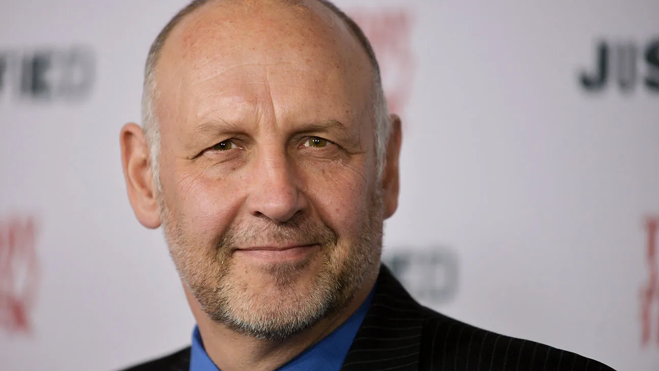23-intriguing-facts-about-nick-searcy