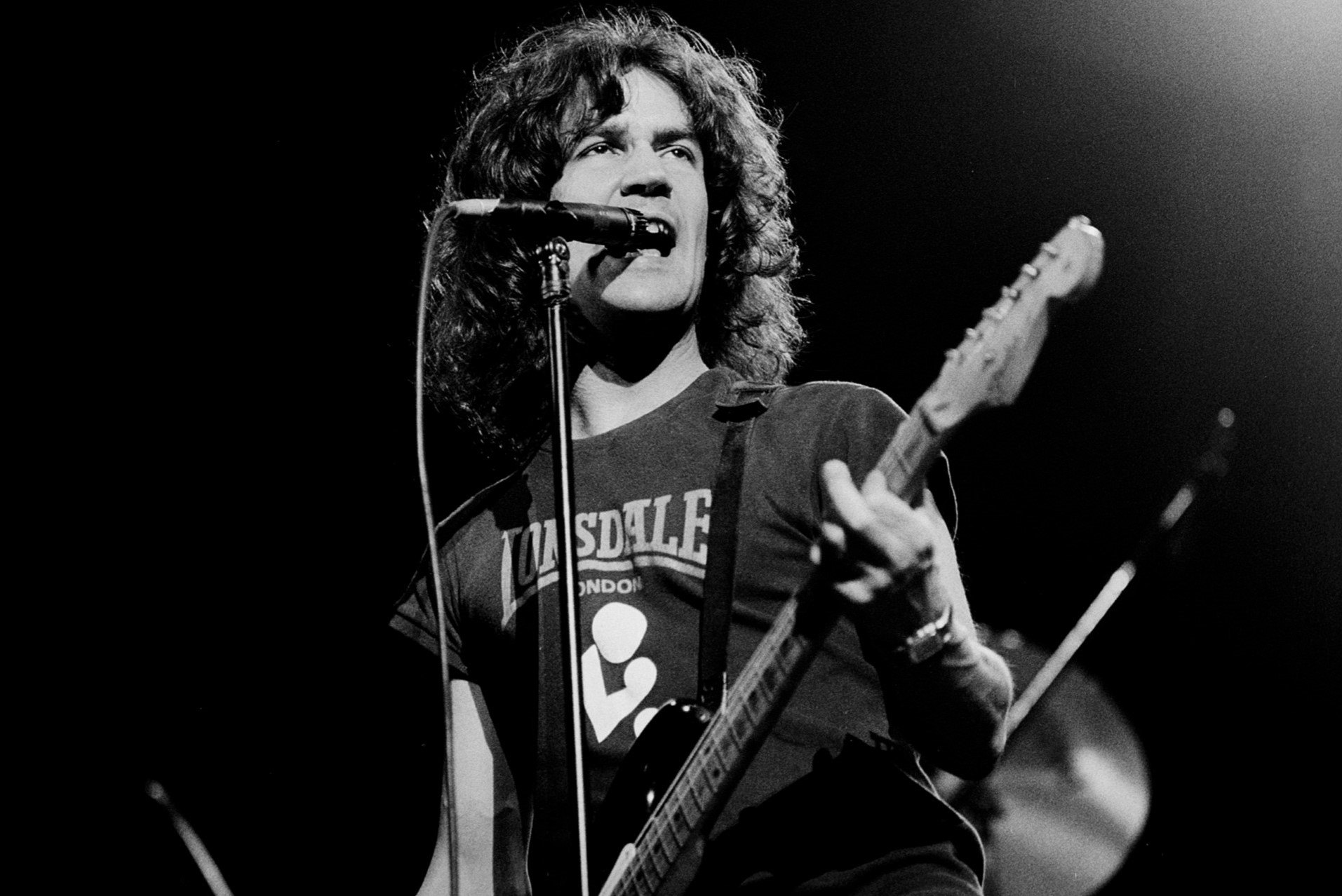 24-astounding-facts-about-billy-squier
