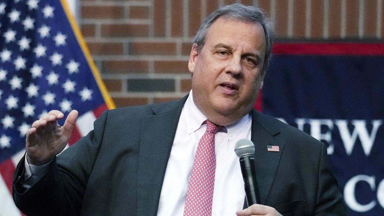 24-captivating-facts-about-chris-christie