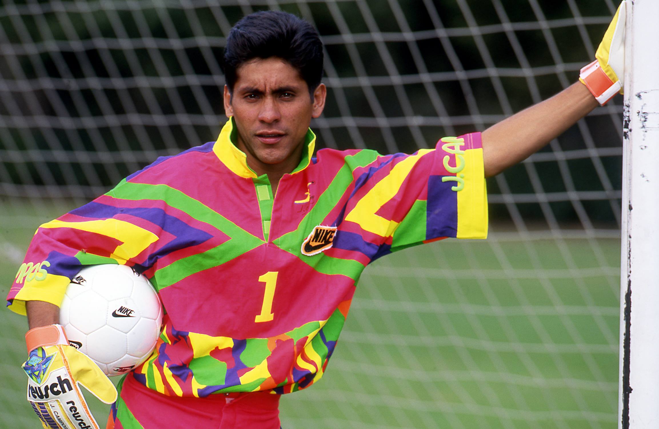 24-extraordinary-facts-about-jorge-campos