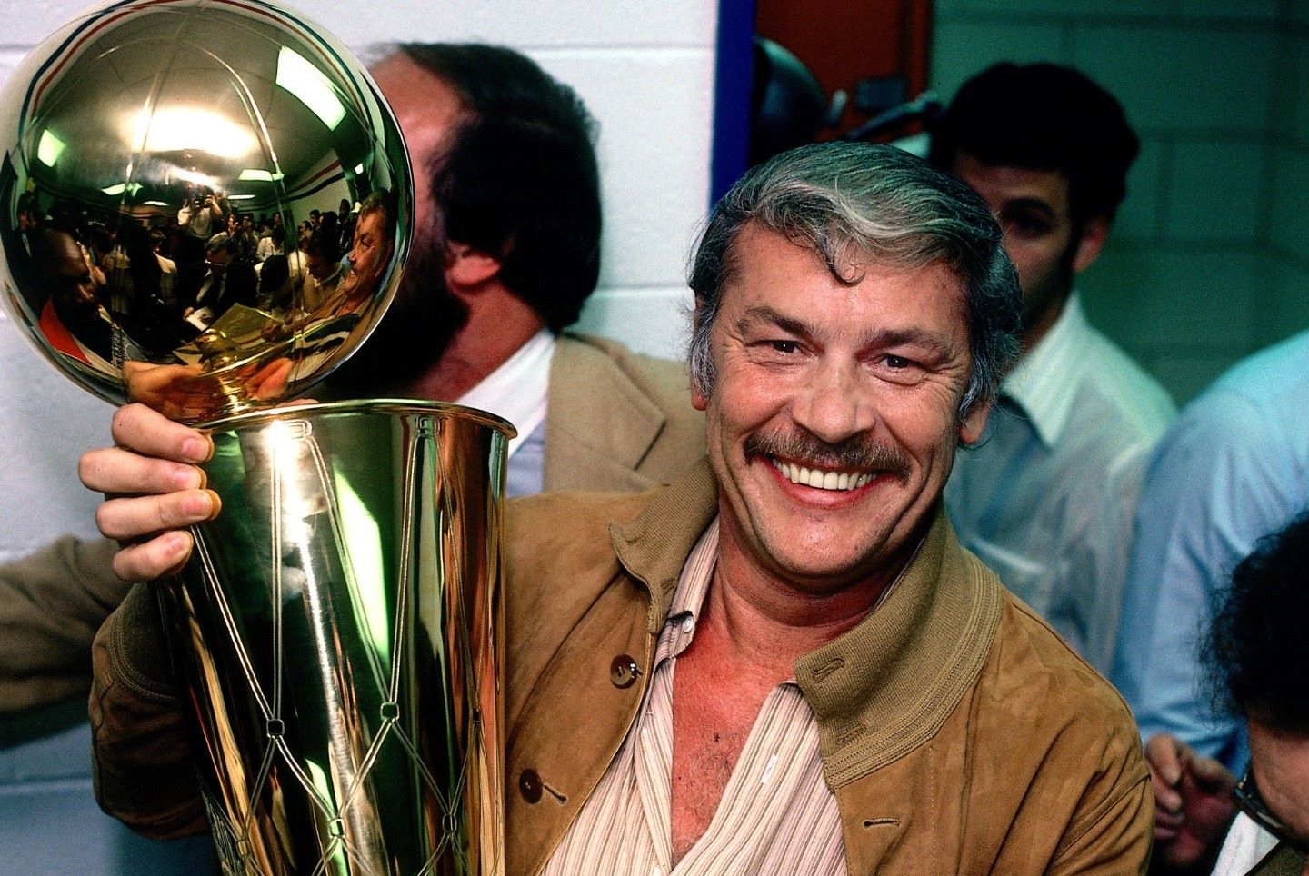 25-intriguing-facts-about-dr-jerry-buss
