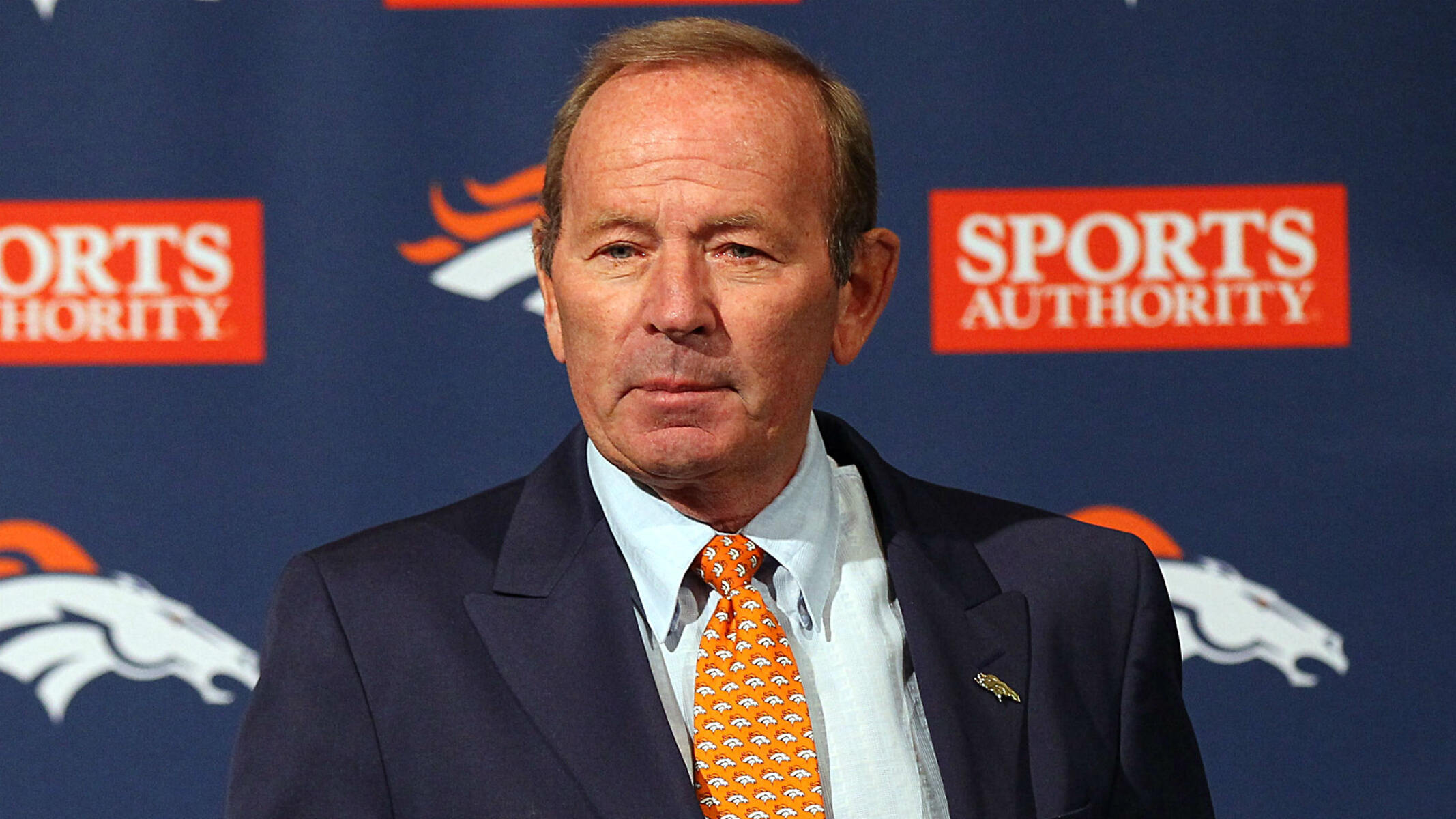 25-mind-blowing-facts-about-pat-bowlen