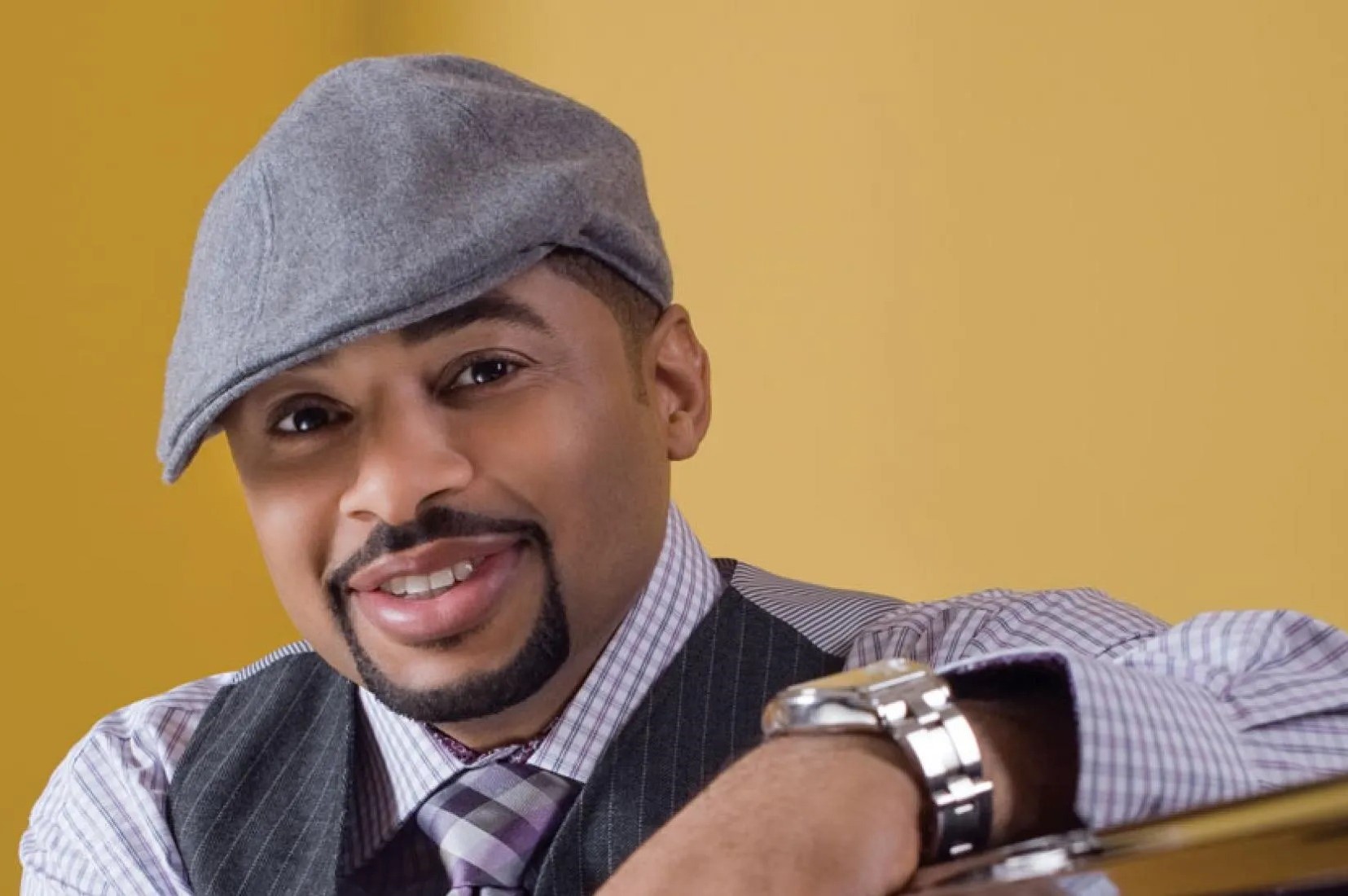 25 Mind-blowing Facts About Smokie Norful - Facts.net