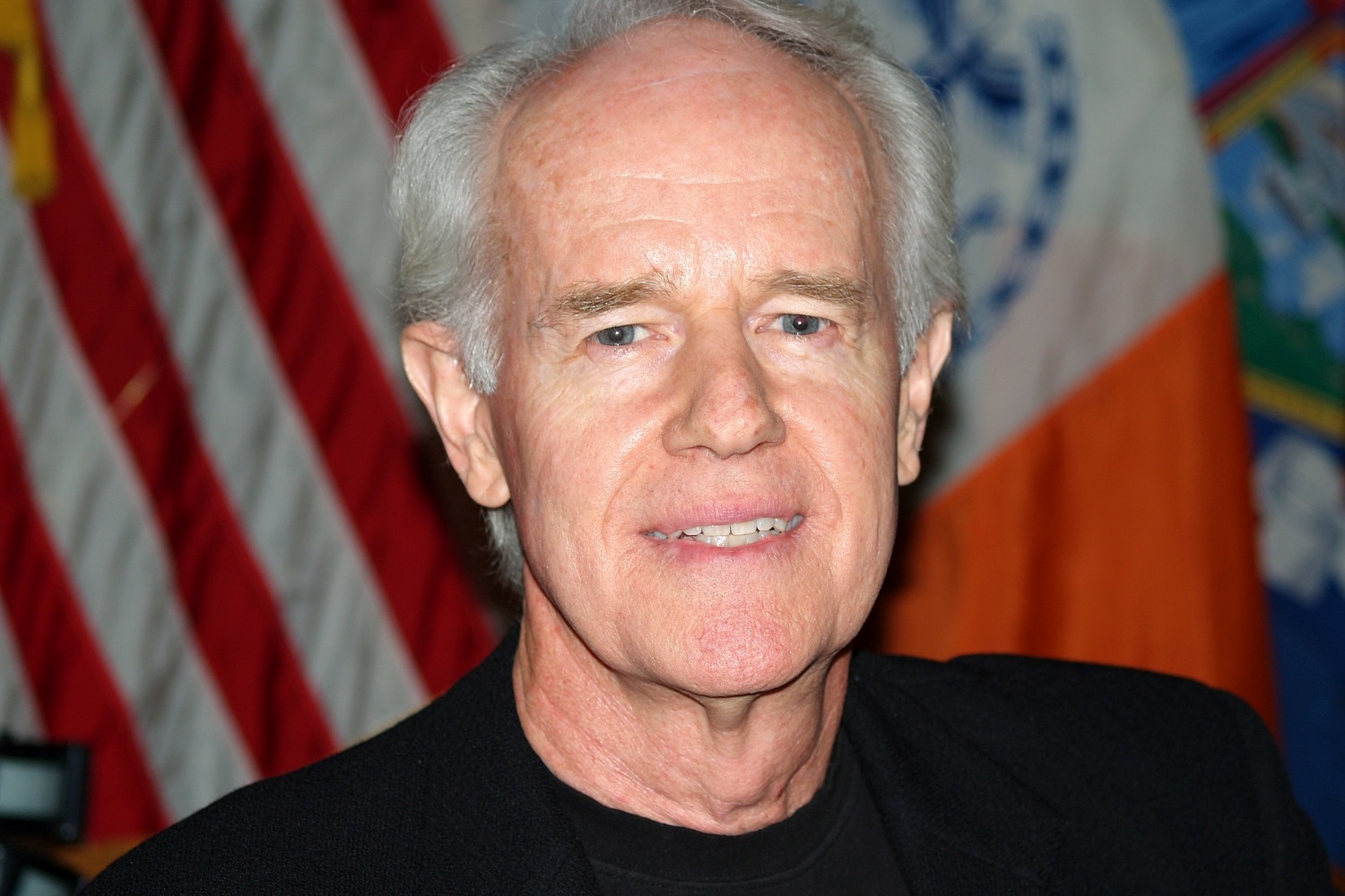8-astonishing-facts-about-mike-farrell