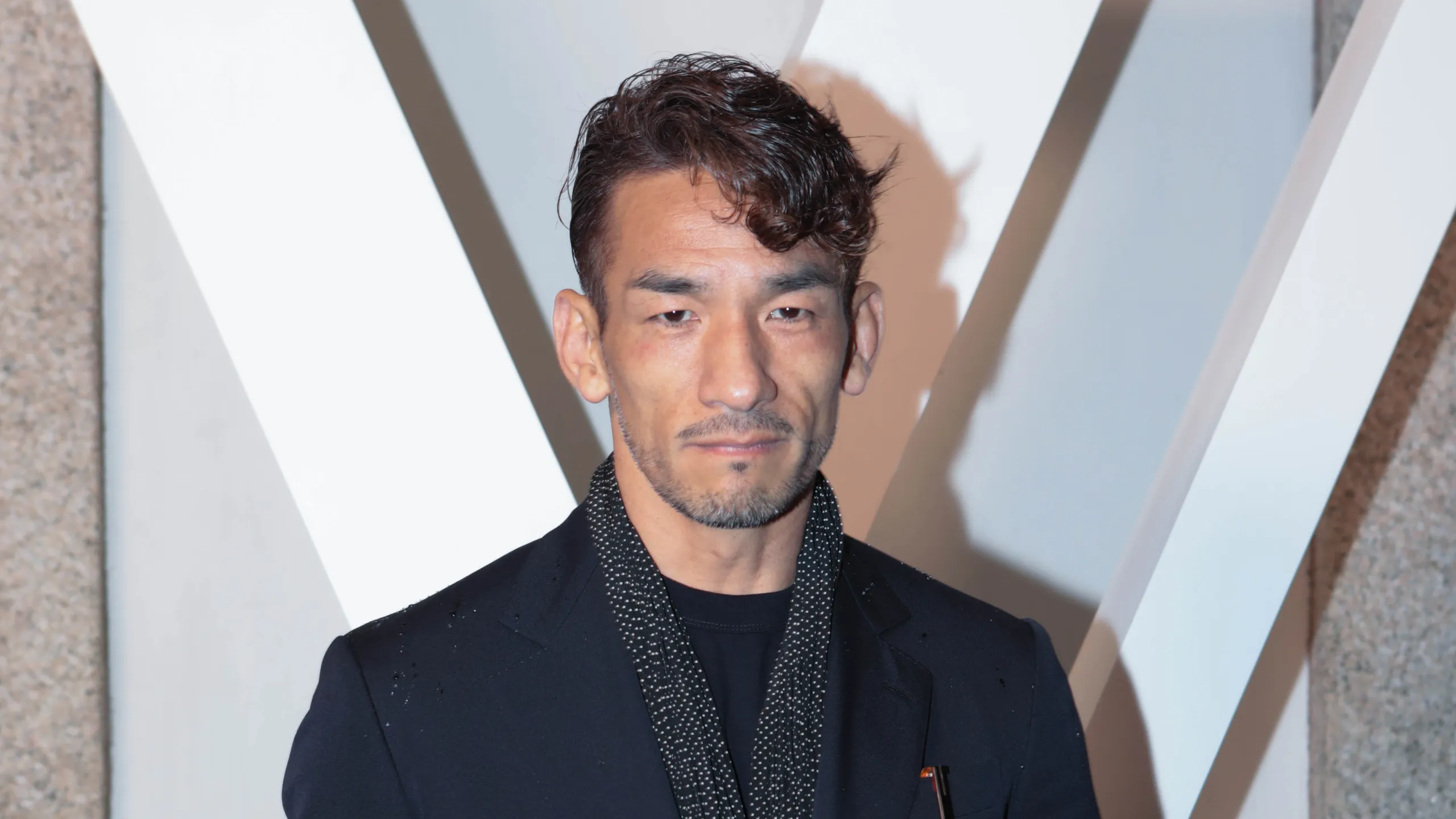 8 Astounding Facts About Hidetoshi Nakata - Facts.net