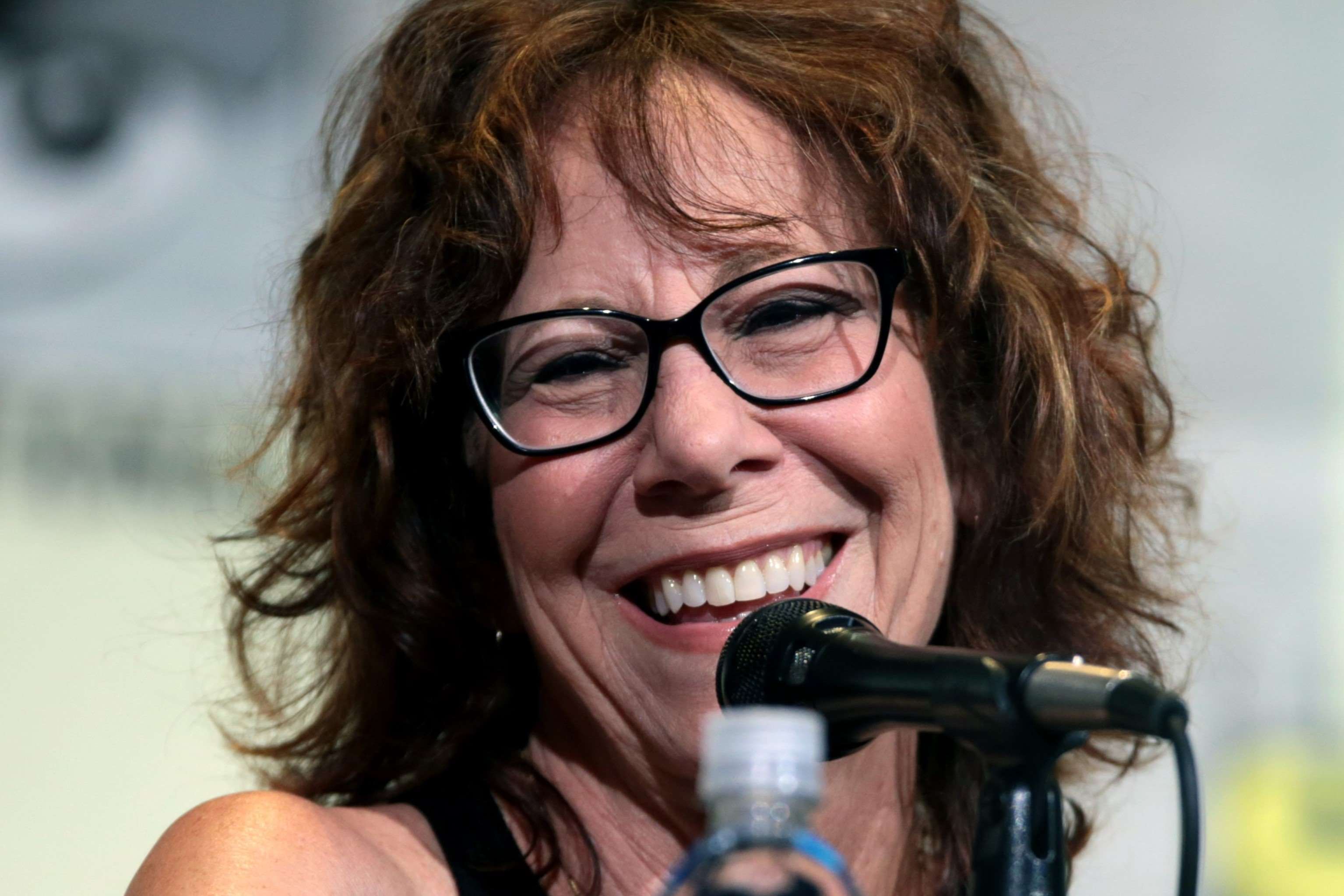 8-extraordinary-facts-about-mindy-sterling