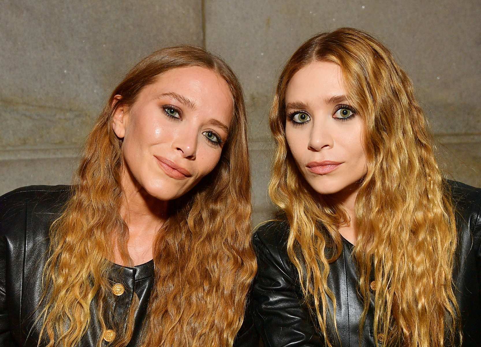 8-extraordinary-facts-about-the-olsen-twins