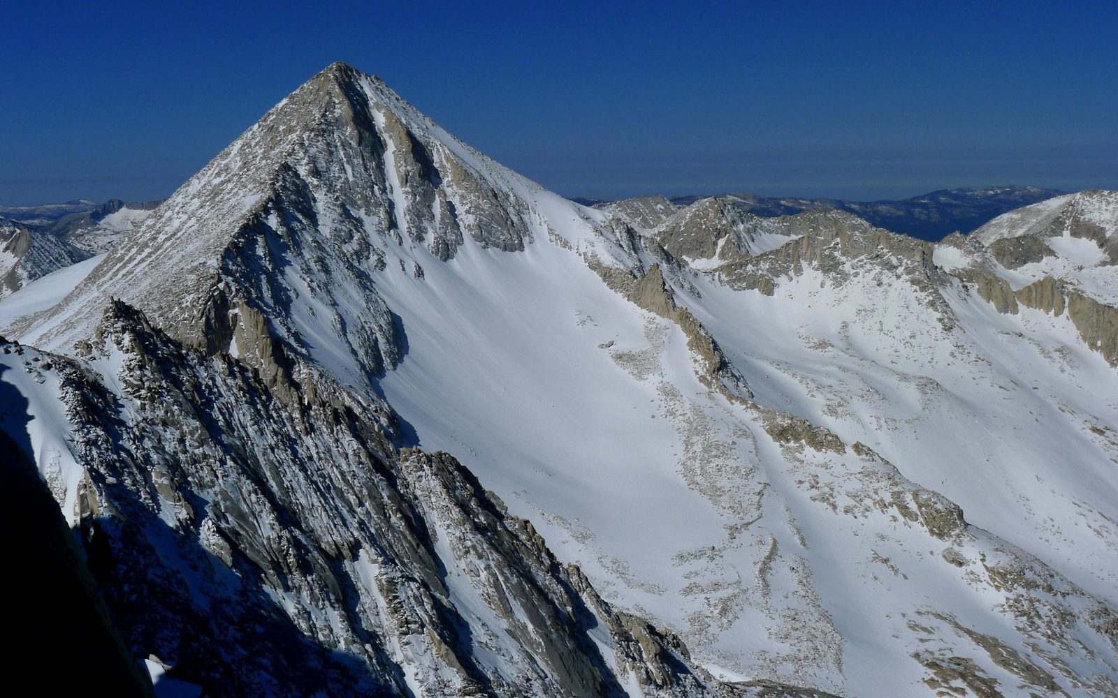 8-intriguing-facts-about-mount-gabb