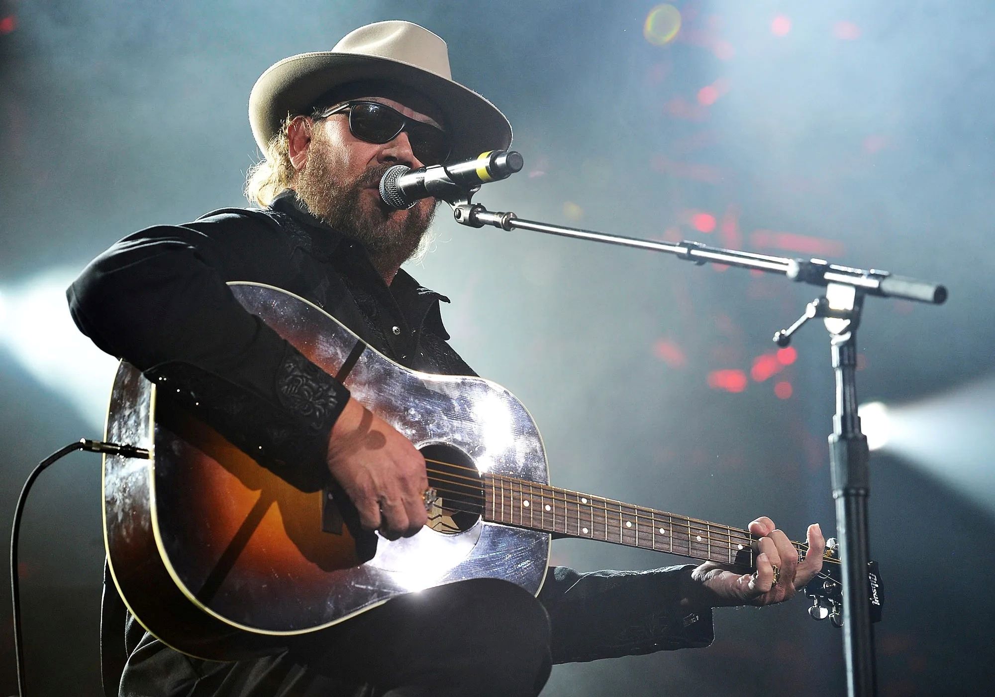 8-mind-blowing-facts-about-hank-williams-jr