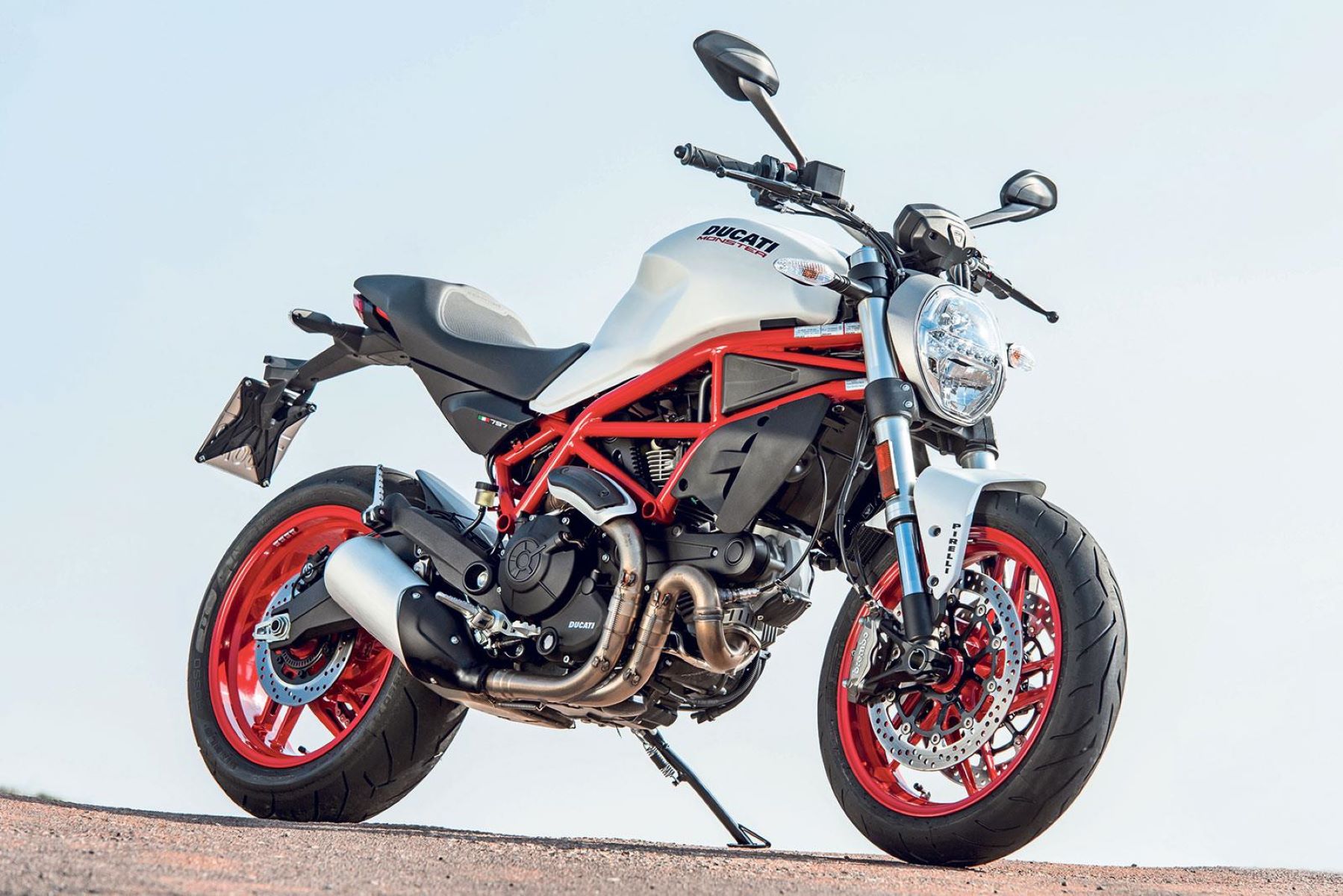 9-astounding-facts-about-ducati-monster-797