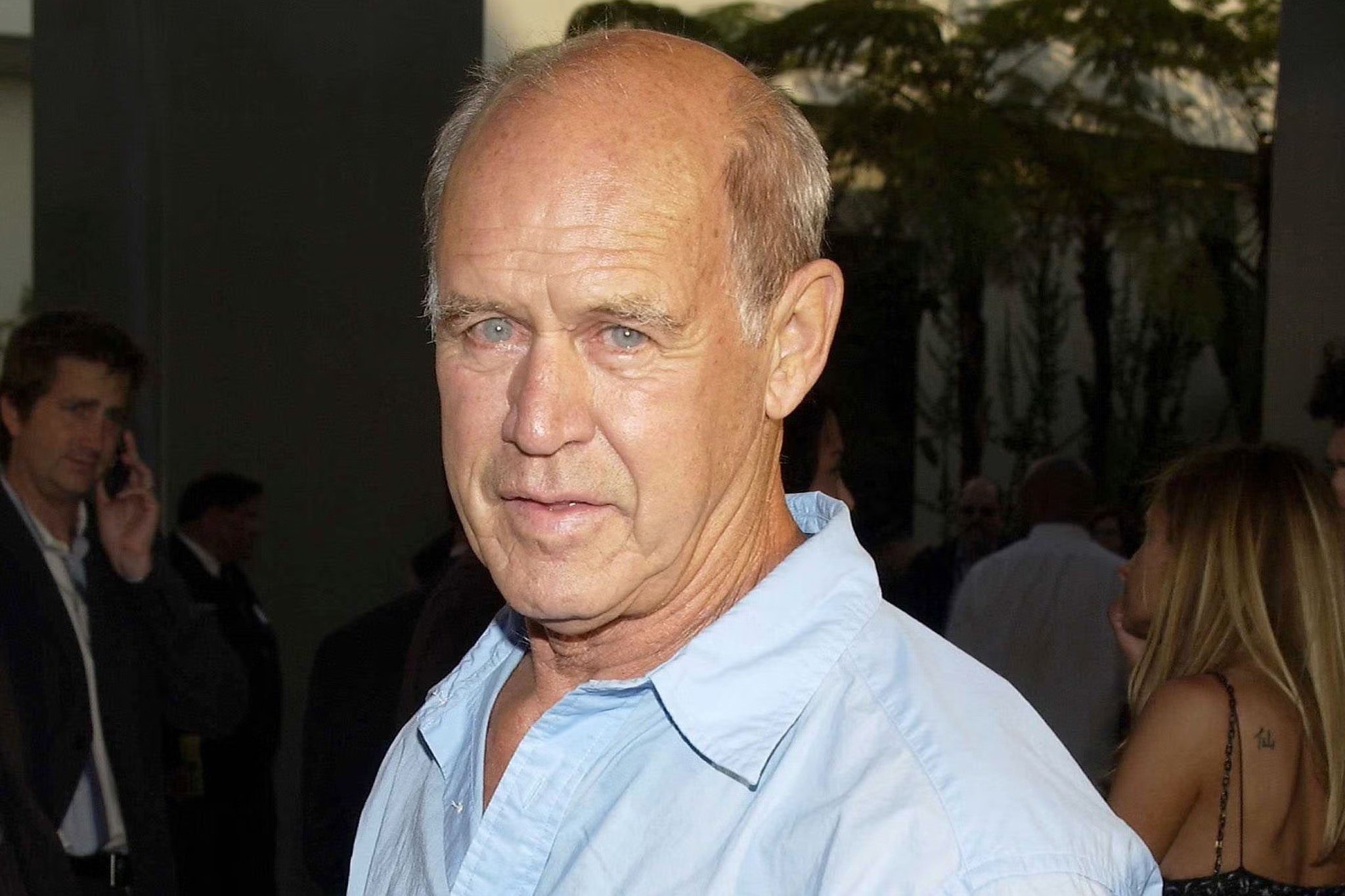 9 Astounding Facts About Geoffrey Lewis - Facts.net