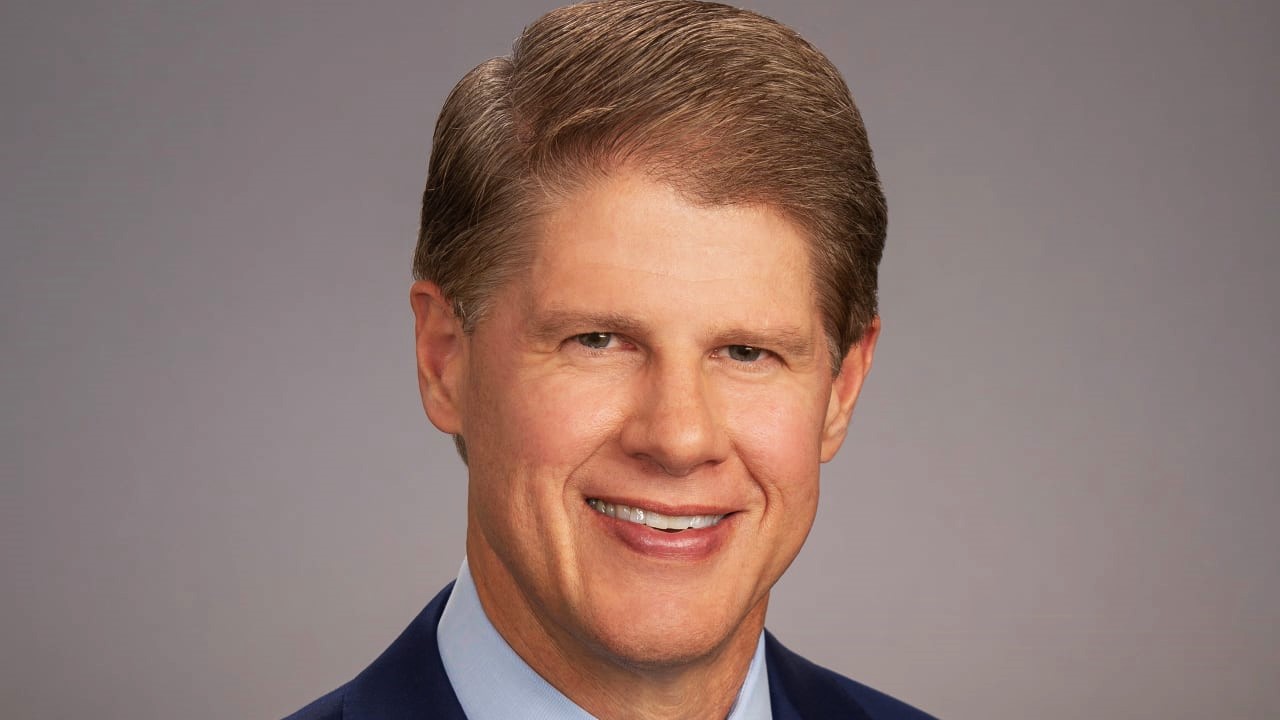 9-captivating-facts-about-clark-hunt