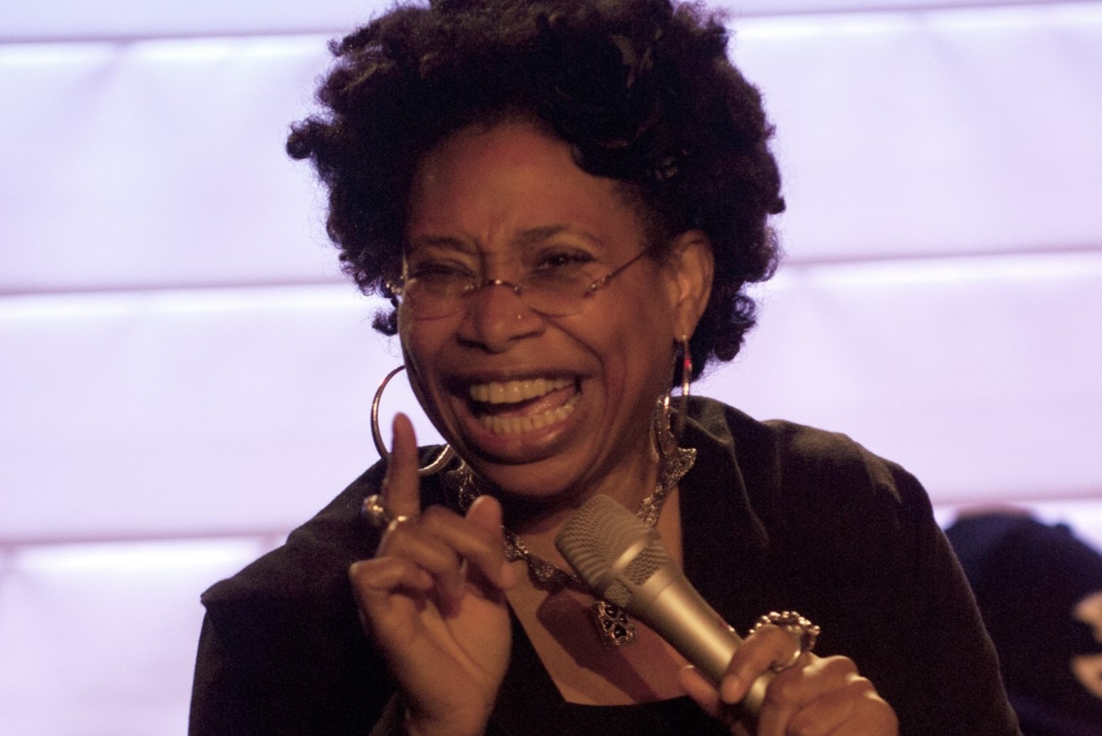 9 Extraordinary Facts About Rachelle Ferrell - Facts.net