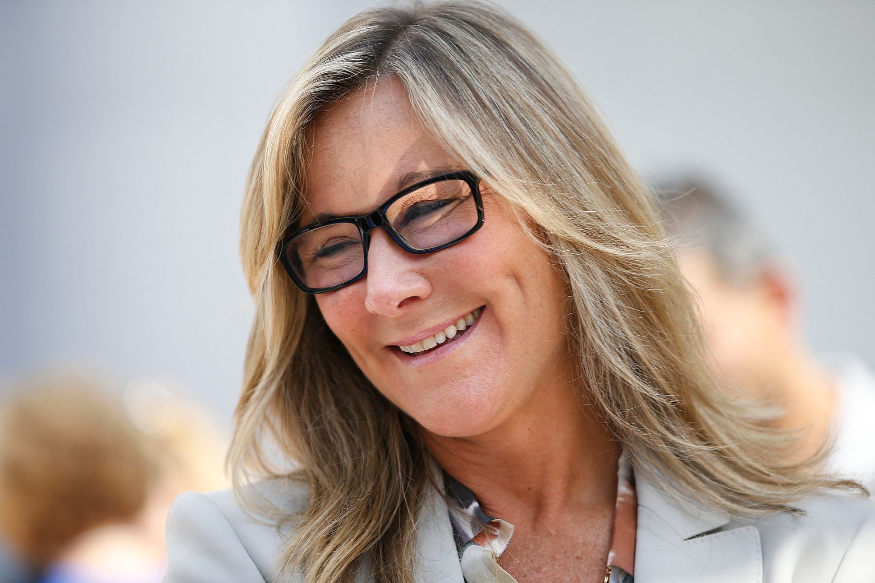 10-mind-blowing-facts-about-angela-ahrendts