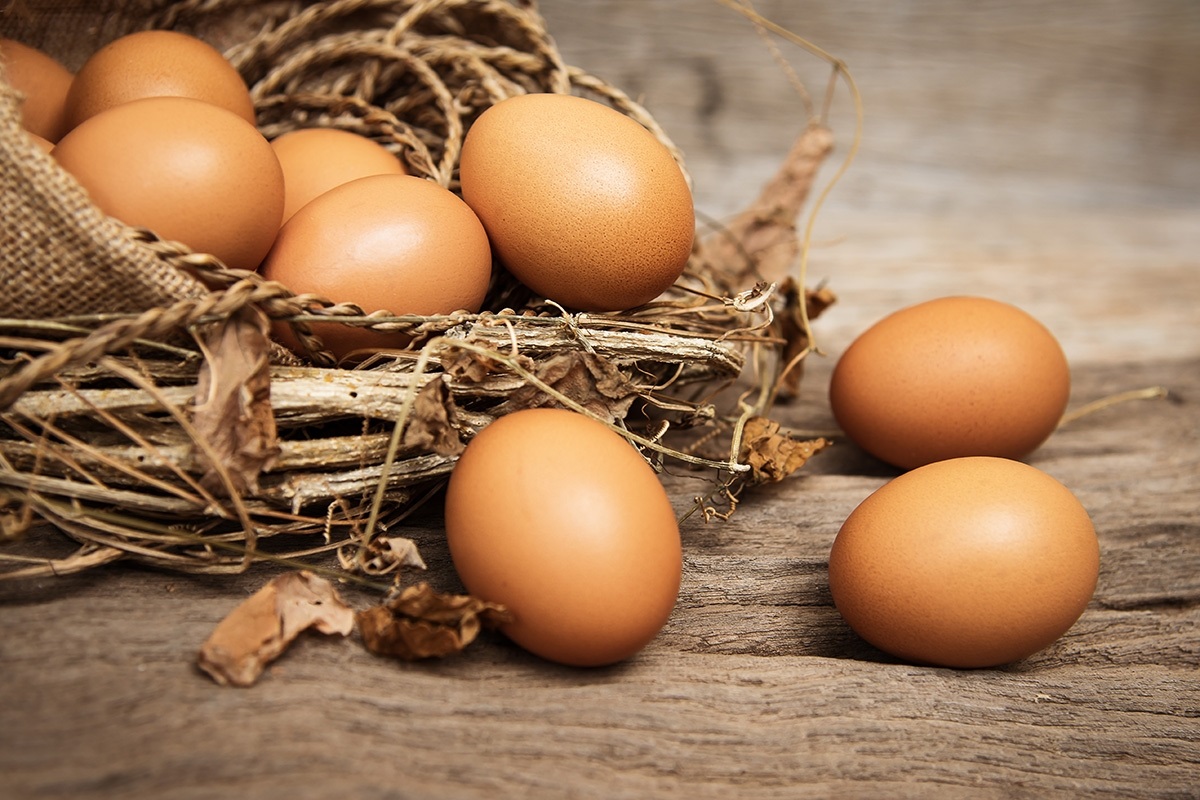 10-organic-brown-eggs-nutrition-facts