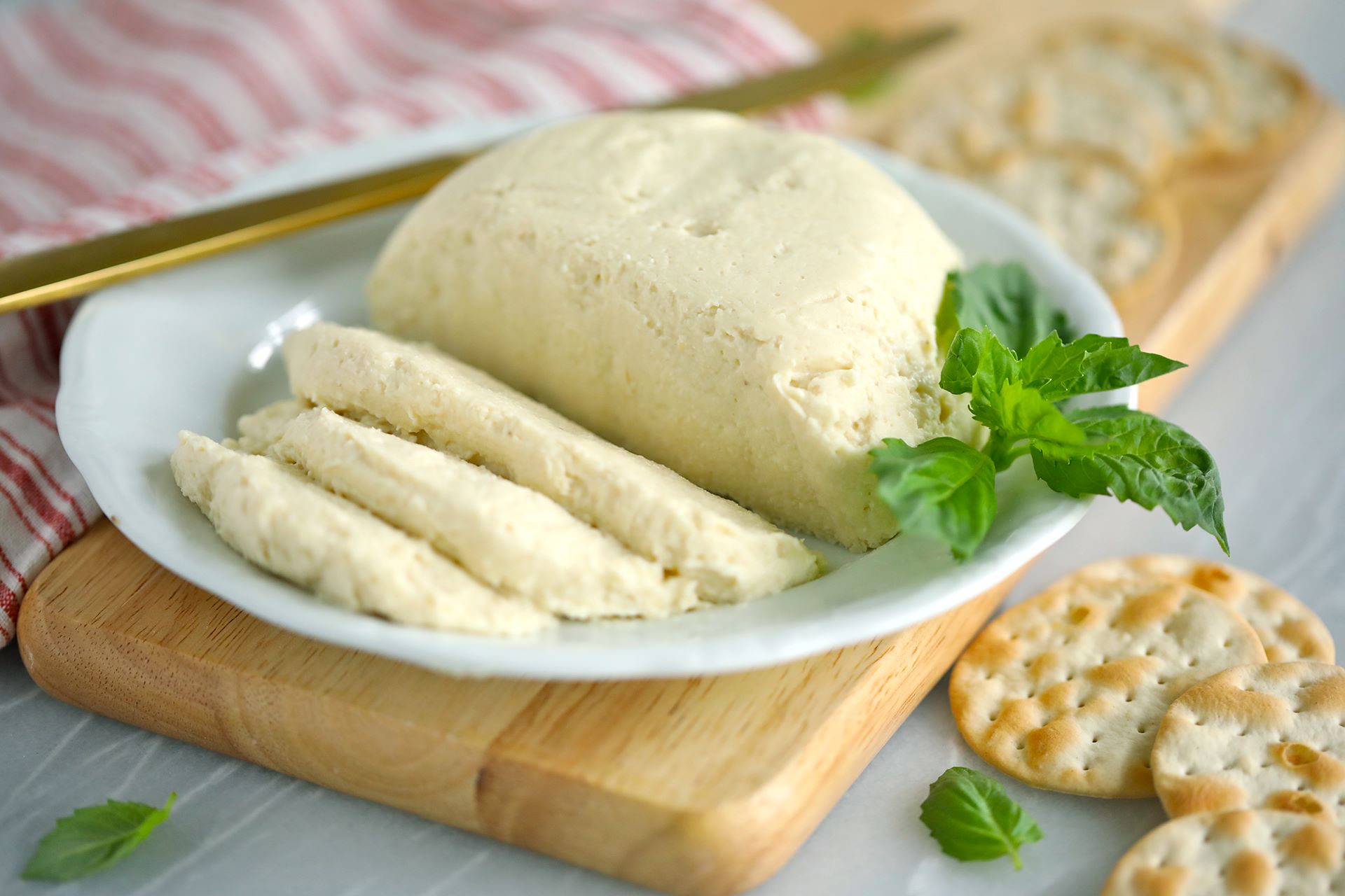 10-vegan-cheese-nutrition-facts