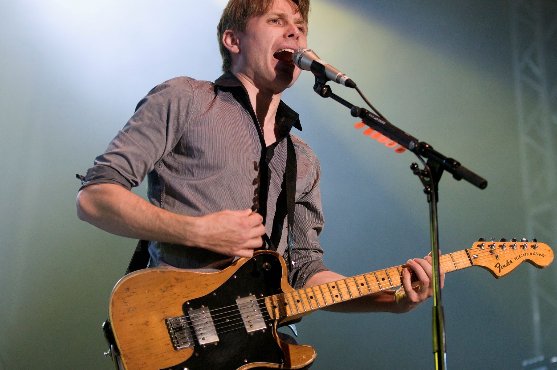11-fascinating-facts-about-alex-kapranos