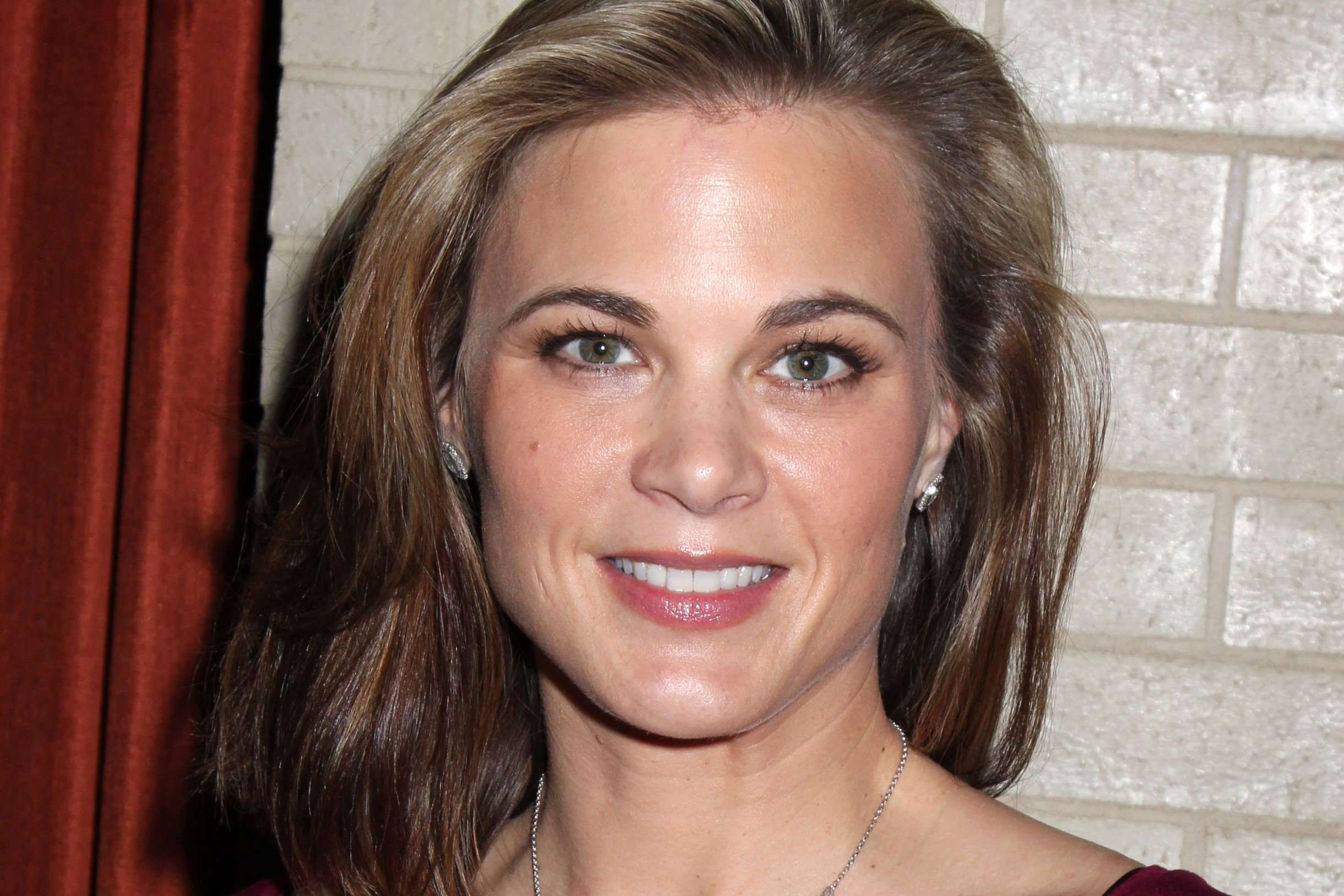13-intriguing-facts-about-gina-tognoni