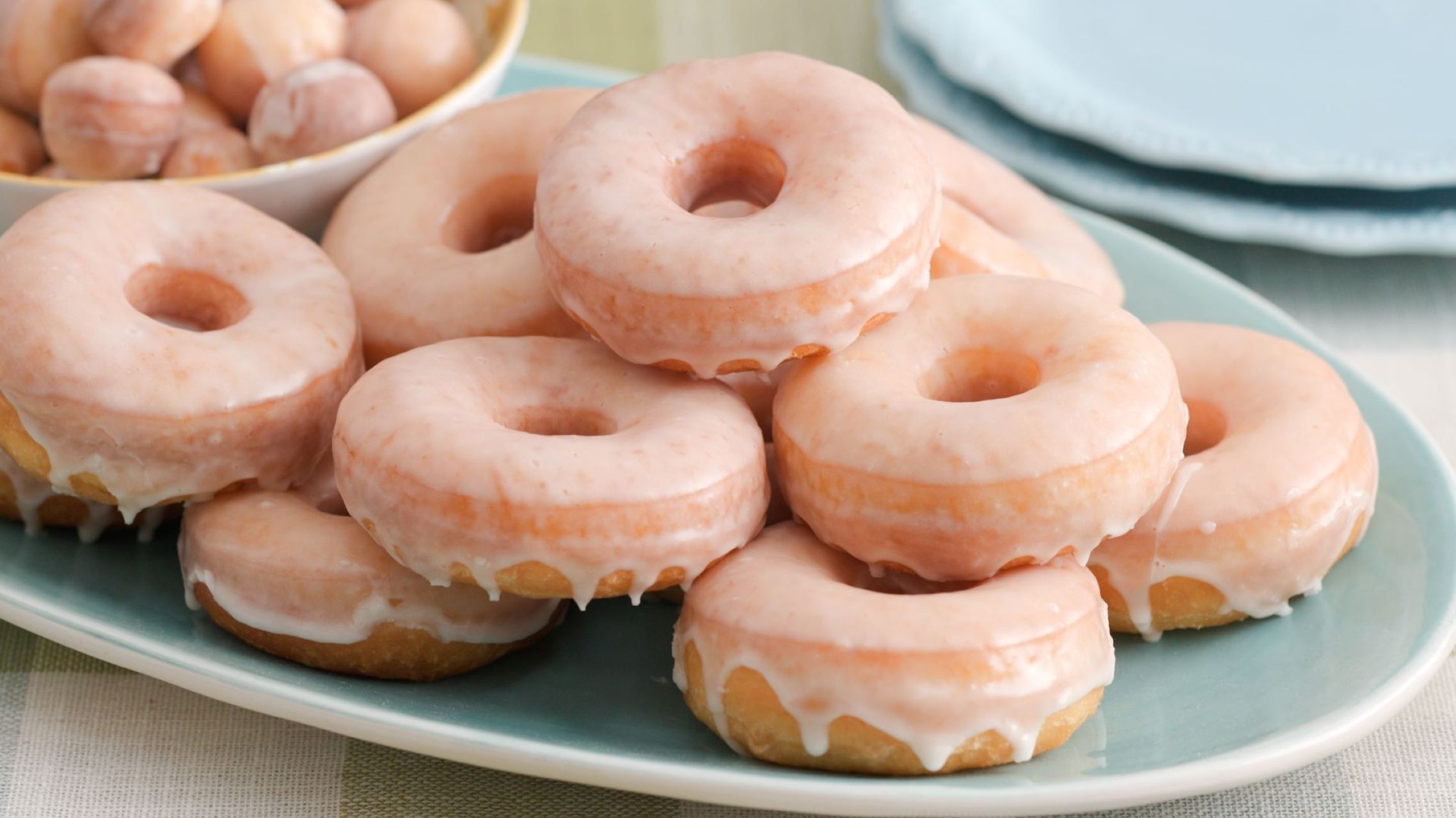 18-glazed-donut-nutrition-facts