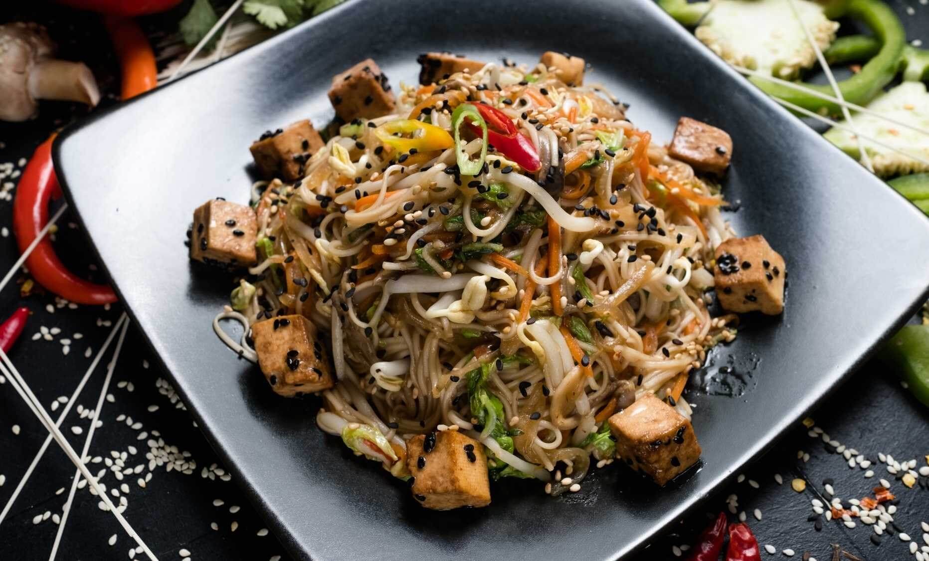 Shirataki Noodles Nutrition Facts and Health Benefits