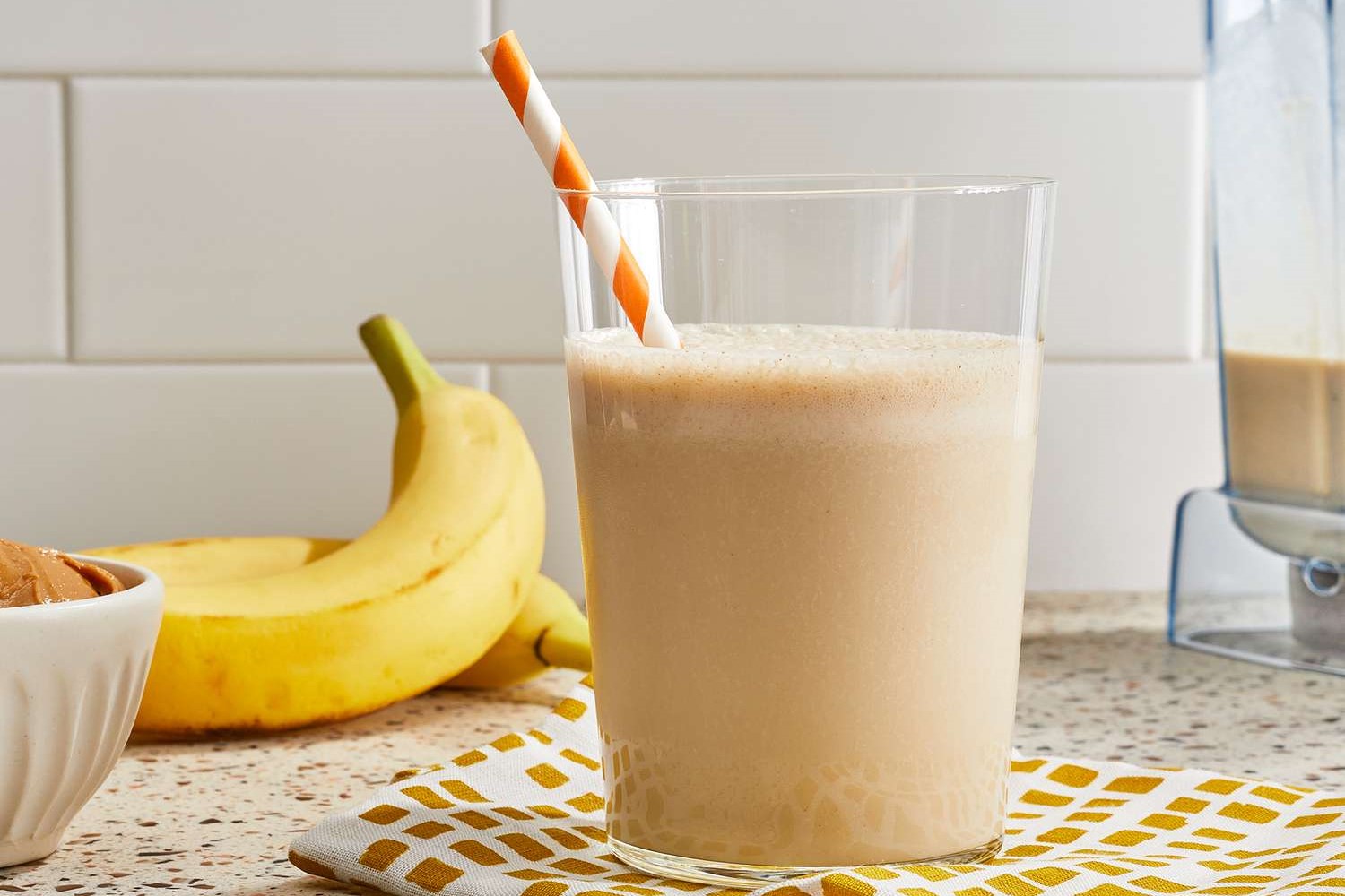 19-banana-smoothie-nutrition-facts