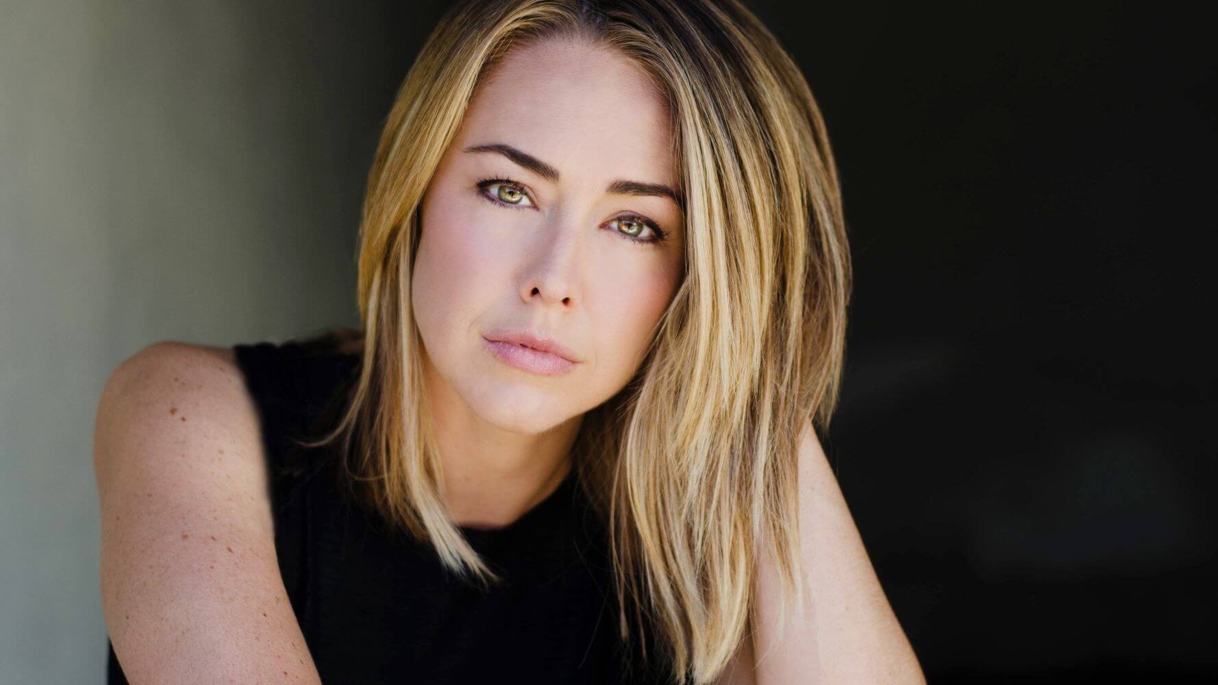 19-extraordinary-facts-about-lindsey-mckeon