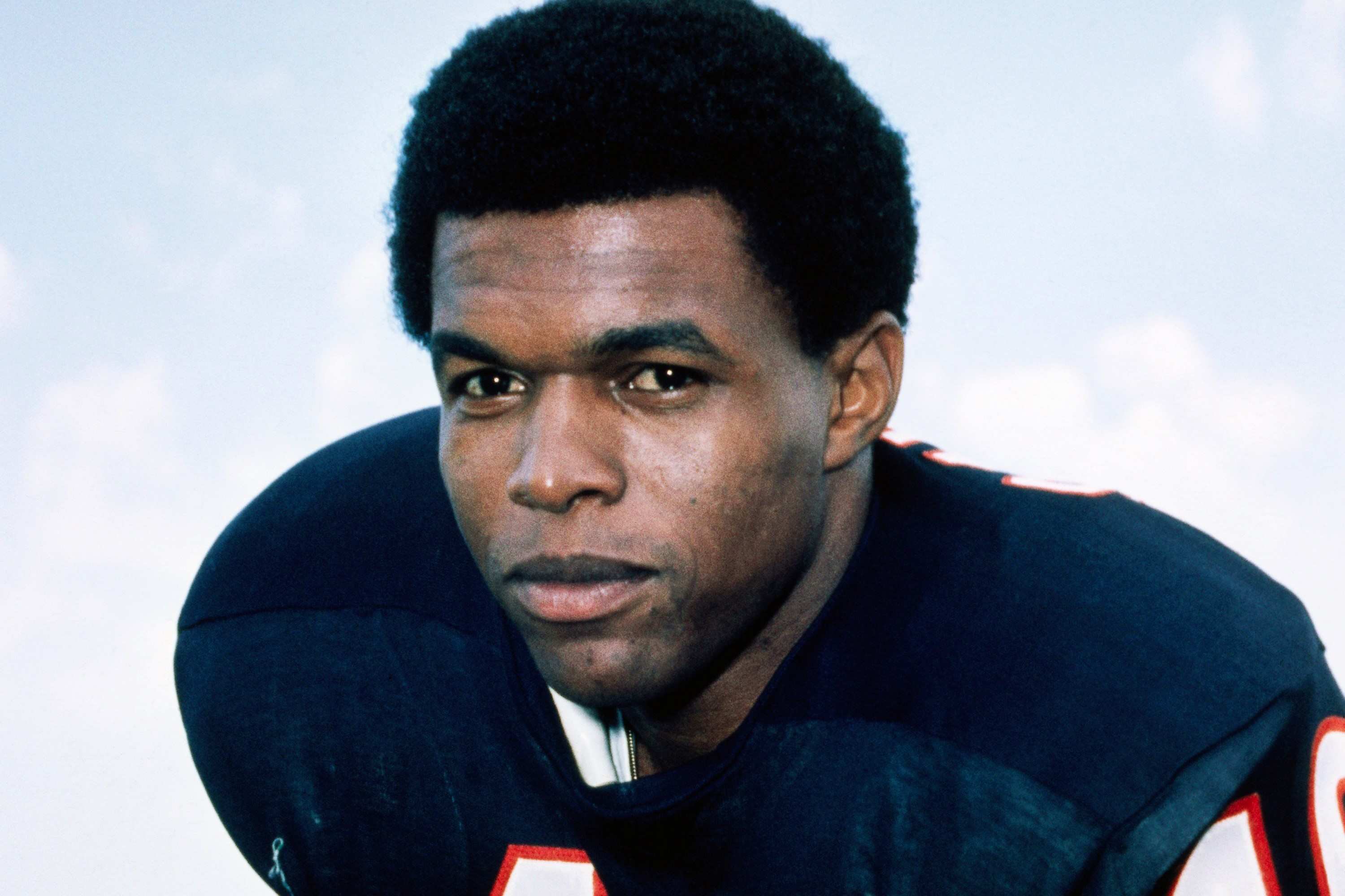 19-fascinating-facts-about-gale-sayers