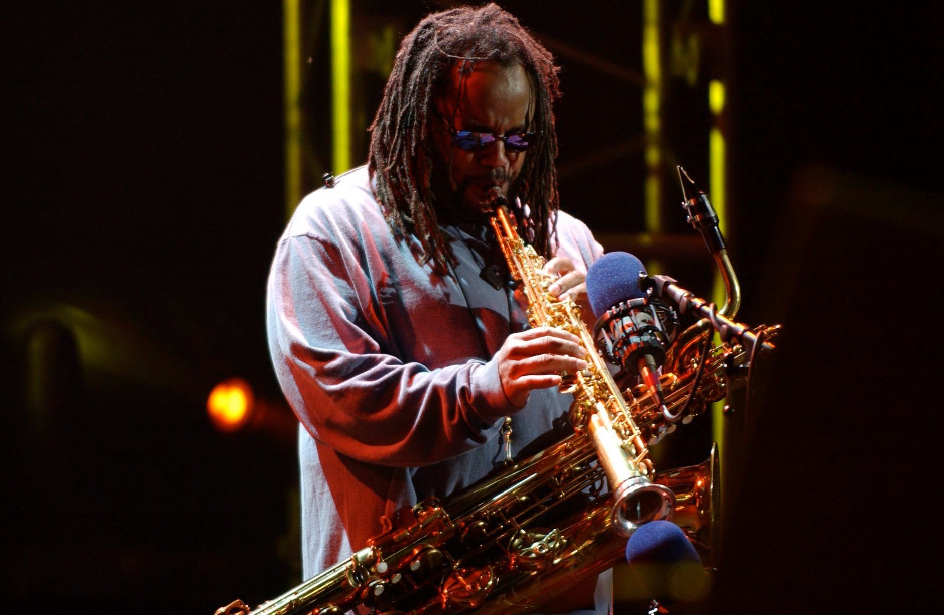 19 Fascinating Facts About LeRoi Moore - Facts.net