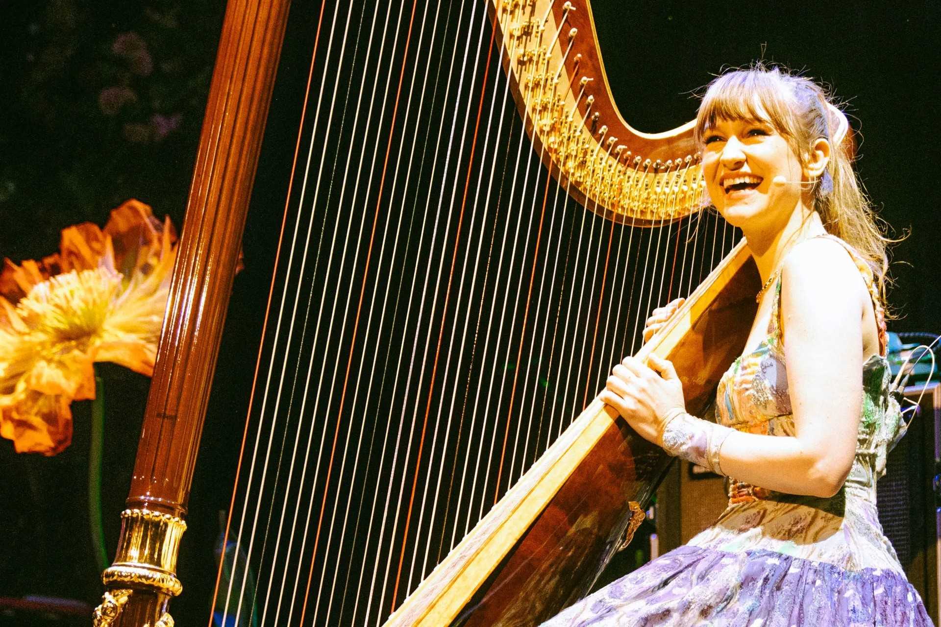 22 Captivating Facts About Joanna Newsom - Facts.net