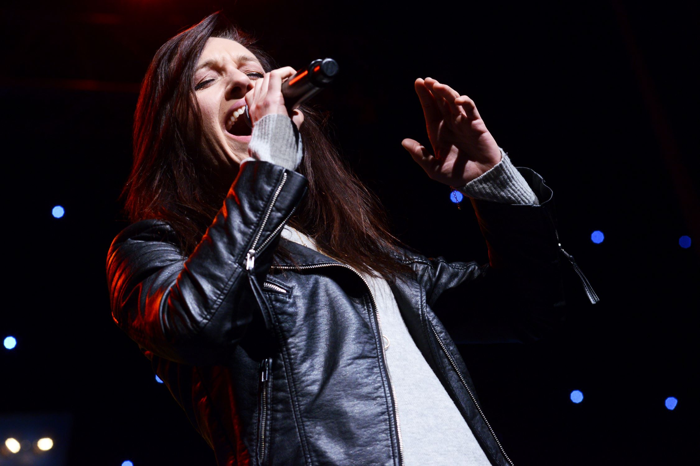 23-astounding-facts-about-lena-hall