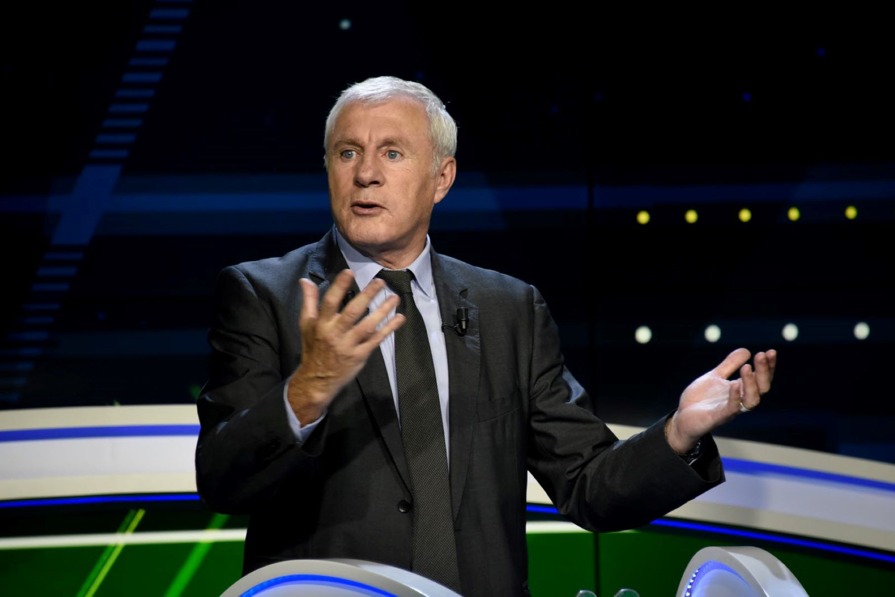 23 Captivating Facts About Luis Fernández - Facts.net