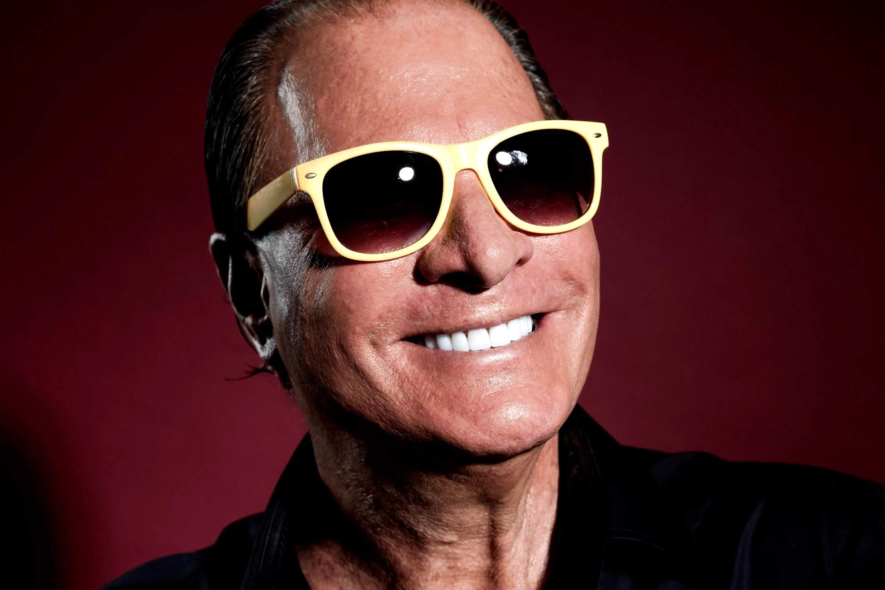 24 Astounding Facts About Stewart Rahr - Facts.net