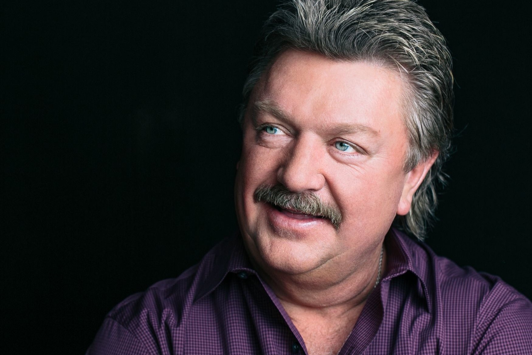 25-enigmatic-facts-about-joe-diffie