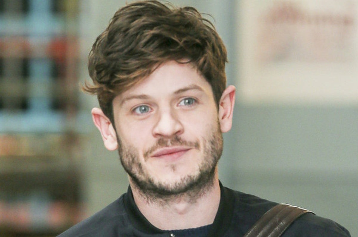 25-unbelievable-facts-about-iwan-rheon