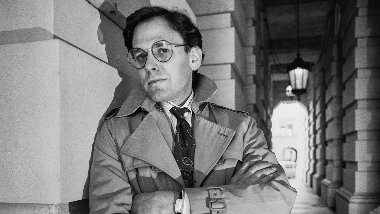 8 Fascinating Facts About Sidney Blumenthal