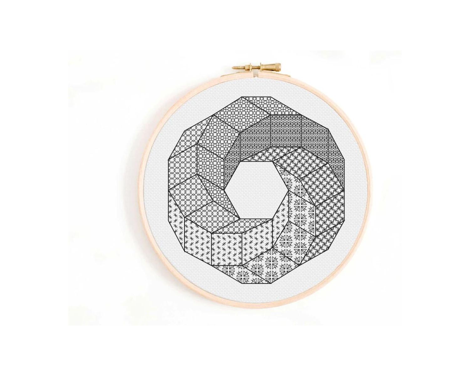 9-astonishing-facts-about-blackwork-embroidery