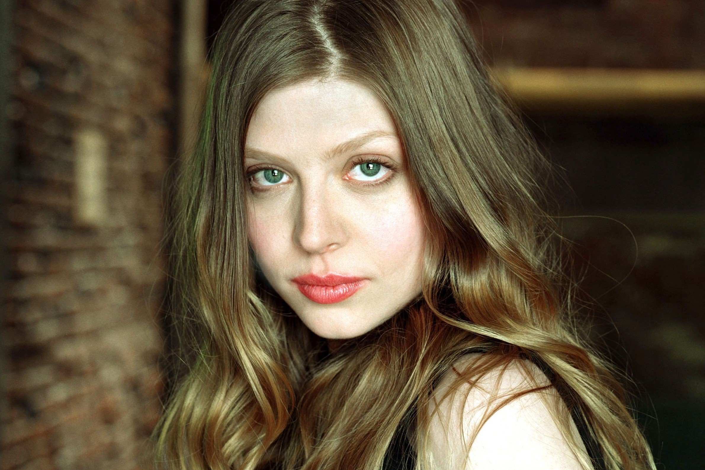 9-astounding-facts-about-amber-benson