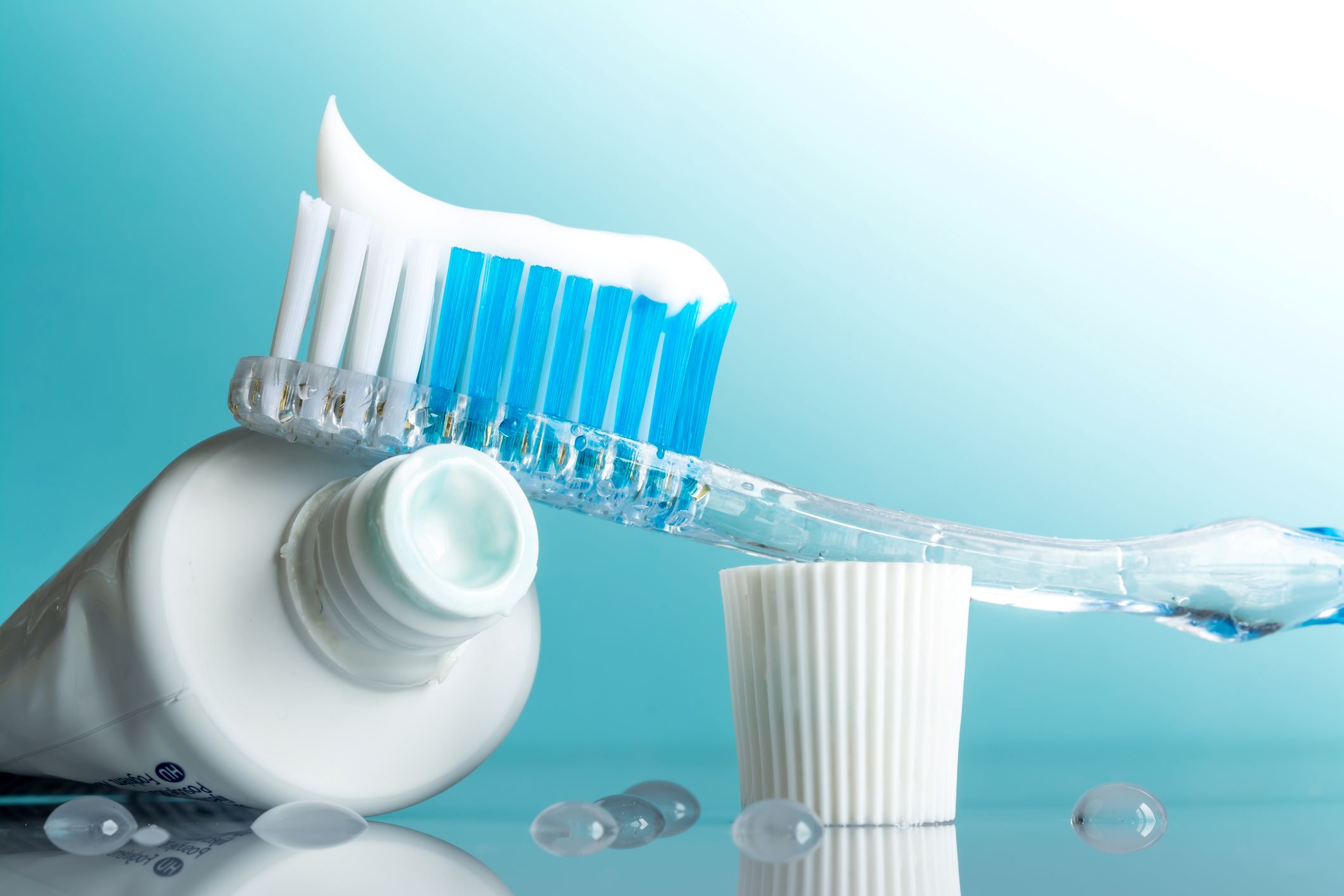 10-facts-about-toothpaste