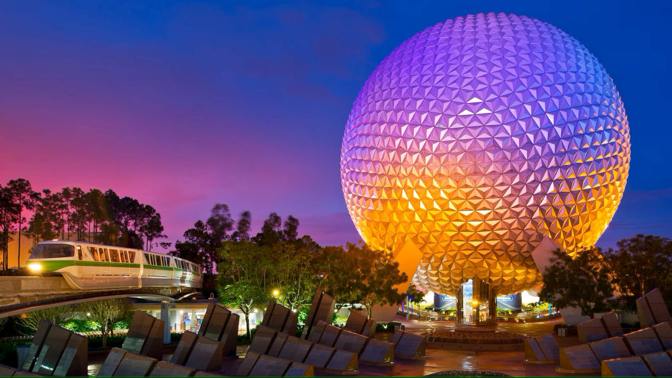 15-spaceship-earth-facts