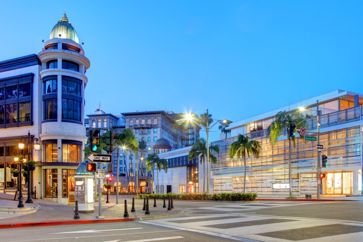 10 Facts About Beverly Hills 