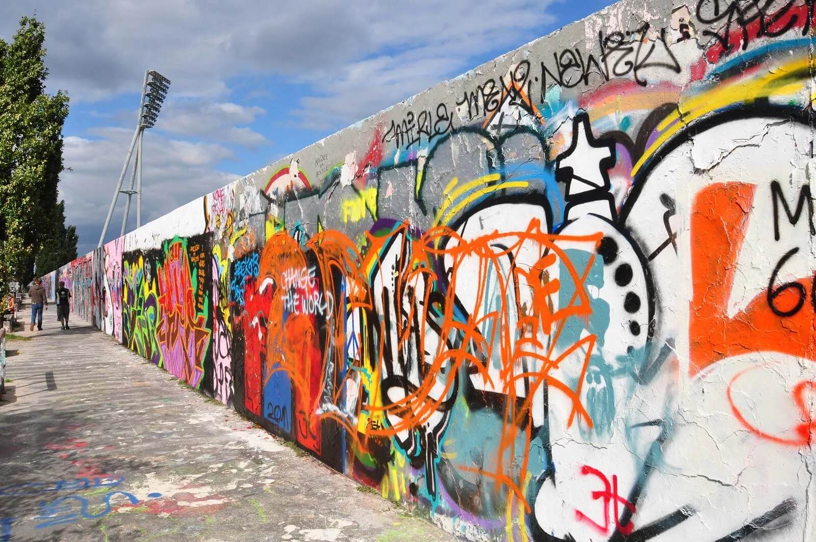 21 Interesting Facts About Graffiti - The Fact Site