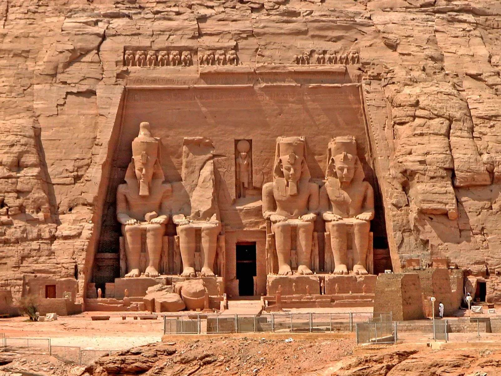 11-ancient-egypt-temples-facts