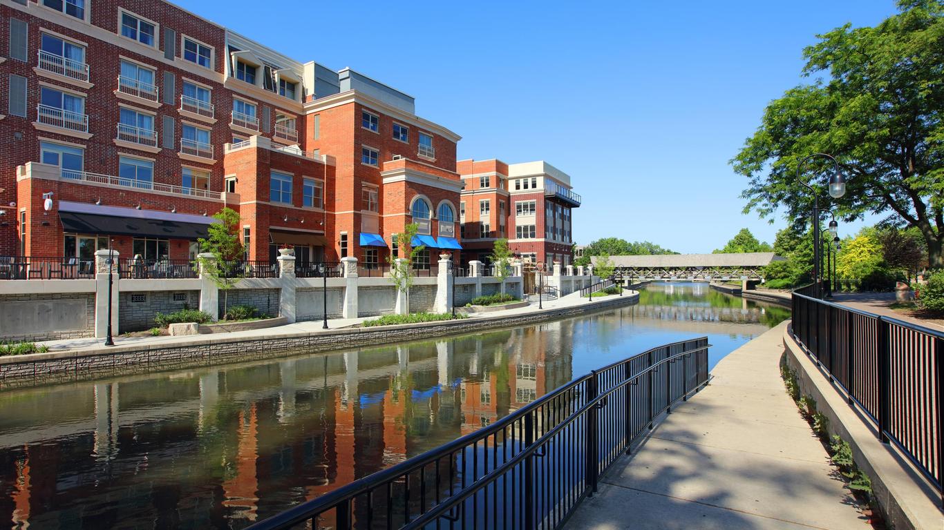 12 Facts About Historical Landmarks In Naperville, Illinois