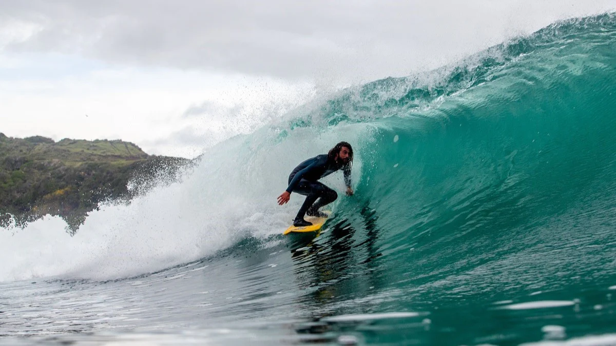 10-best-surfing-wetsuit