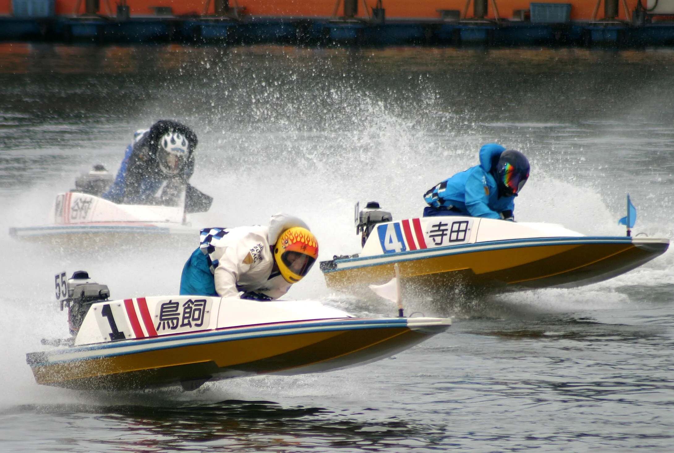 10-facts-you-must-know-about-speedboat-racing