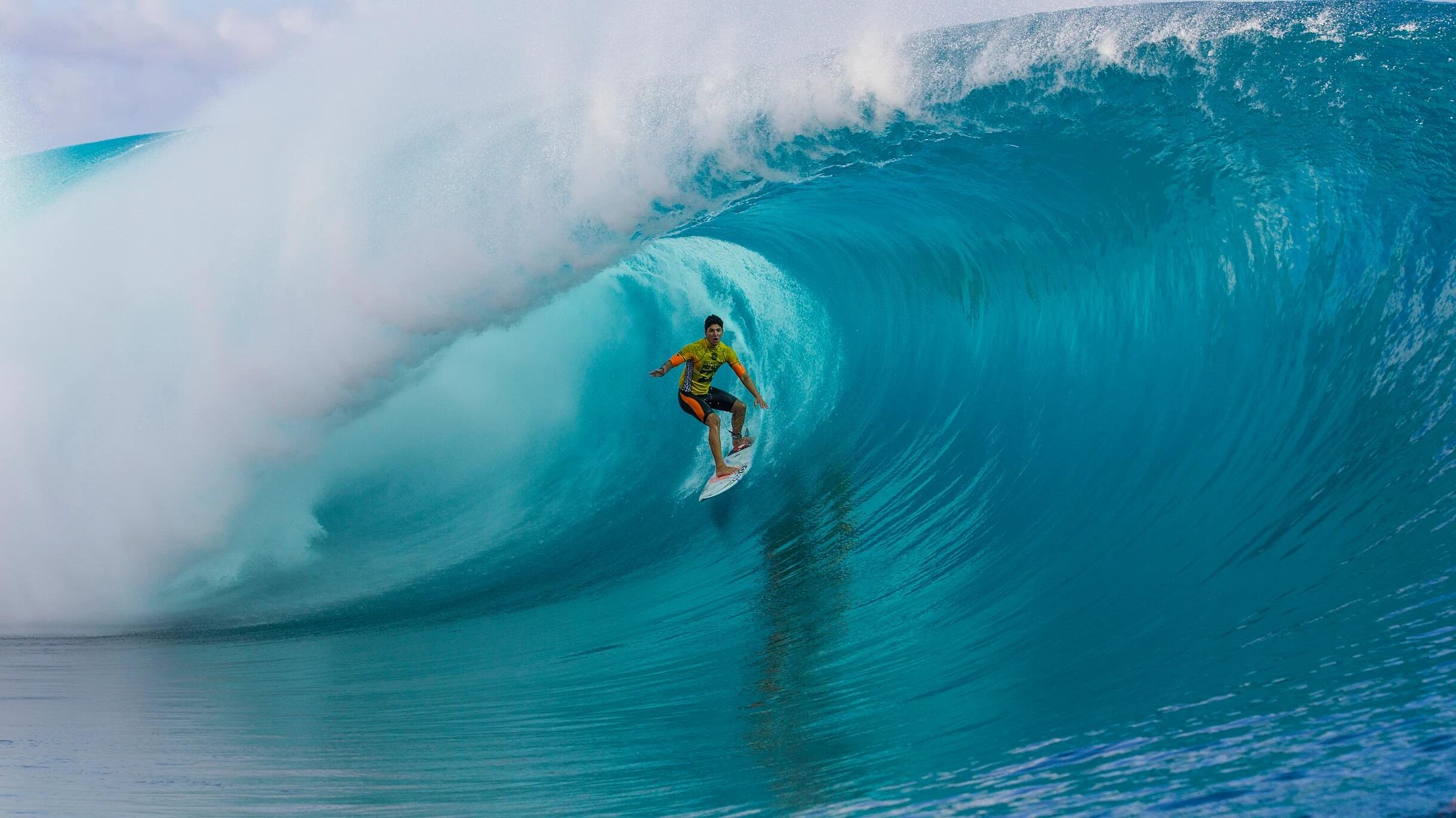 11-facts-you-must-know-about-big-wave-surfing