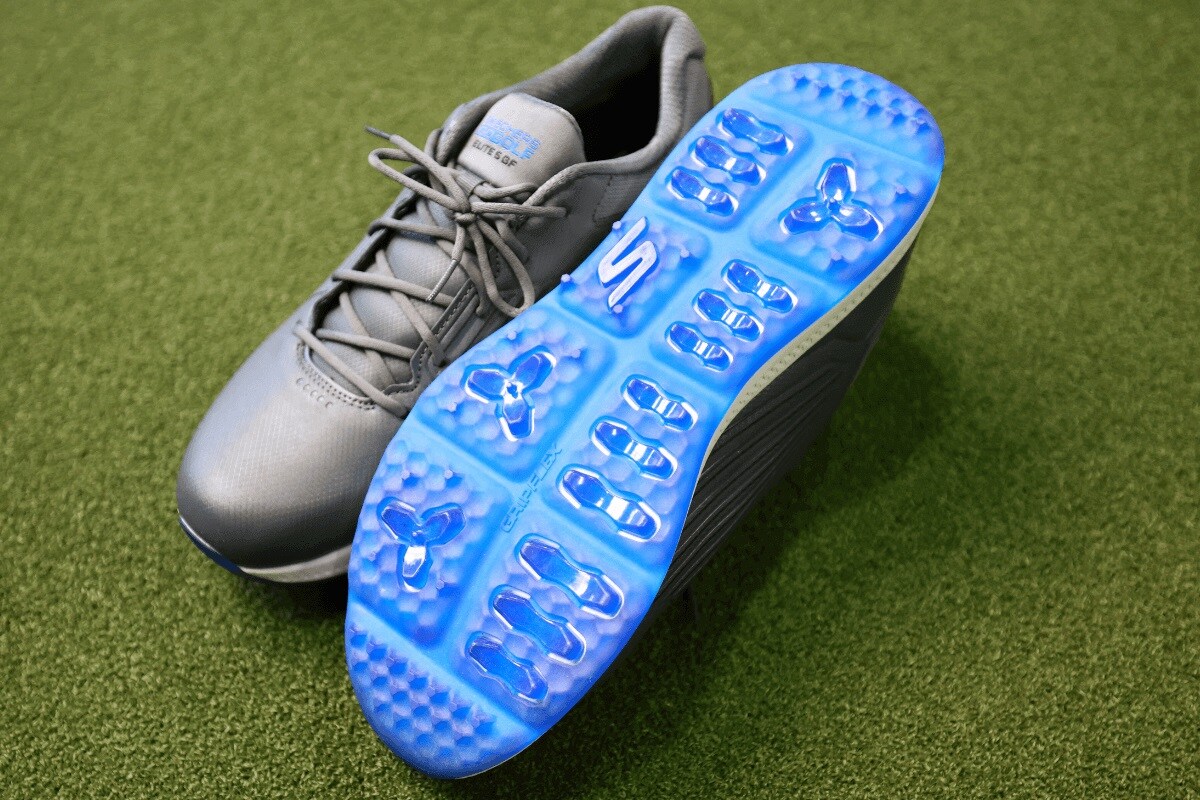 6-best-spikeless-golf-shoes